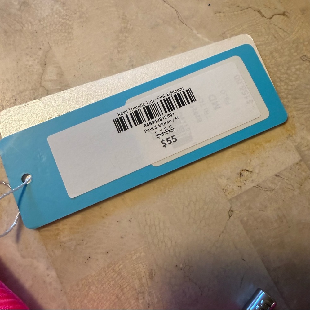 Rose Triangle Top - Picture 7 of 7